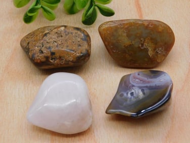 MIXED STONE LOT ROCK STONE LAPIDARY SPECIMEN