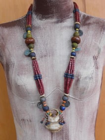 AFRICAN TRADE BEADS ROCK STONE LAPIDARY SPECIMEN