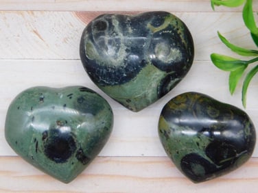 KAMBABA JASPER HEARTS ROCK STONE LAPIDARY SPECIMEN