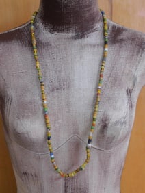 AFRICAN TRADE BEADS ROCK STONE LAPIDARY SPECIMEN