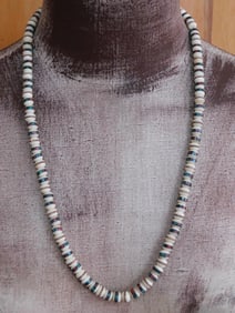 AFRICAN TRADE BEADS ROCK STONE LAPIDARY SPECIMEN