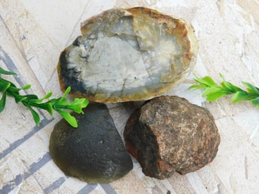 MIXED LOT ROCK STONE LAPIDARY SPECIMEN