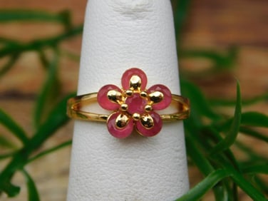 GENUINE STONE RING SIZE 4