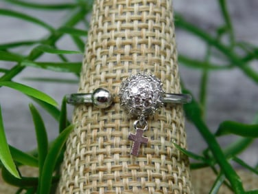 GENUINE STONE RING SIZE 6