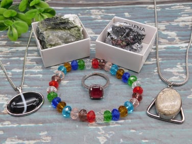 MIXED LOT ROCK STONE LAPIDARY SPECIMEN