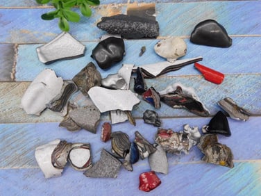 FORDITE MOTOR CITY AGATE ROCK STONE LAPIDARY SPECIMEN