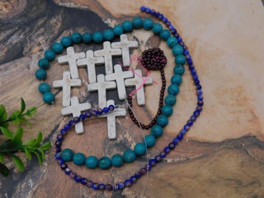 STONE BEADS ROCK STONE LAPIDARY SPECIMEN