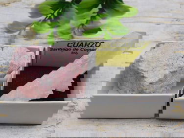 MIXED LOT ROCK STONE LAPIDARY SPECIMEN