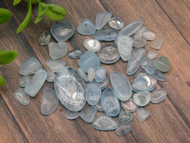 AQUAMARINE ROCK STONE LAPIDARY SPECIMEN