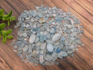 AQUAMARINE ROCK STONE LAPIDARY SPECIMEN