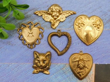 MIXED METAL FINDINGS