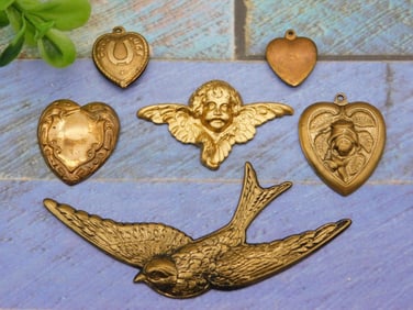 MIXED METAL FINDINGS