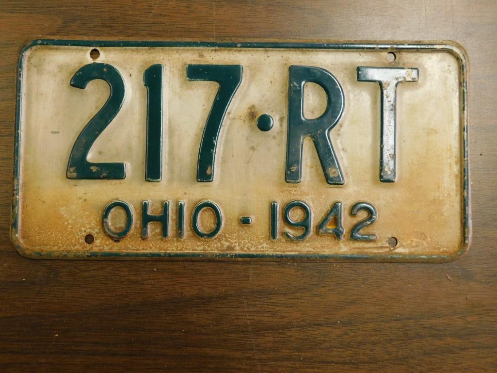Vintage Antique License Plate 1942 US Ohio Collectible 182: Vintage Antique License Plate 1942 US Ohio Collectible 182
