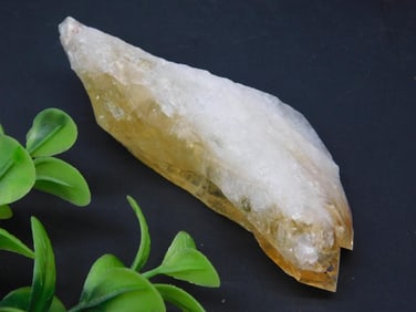 CITRINE ROCK STONE LAPIDARY SPECIMEN