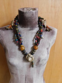 SHELL PENDANT AND BEADED FRINGE AFRICAN TRADE BEAD NECKLACE