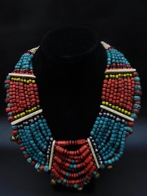 MULTICOLORED TRADITIONAL AFRICAN TRADE BEAD NECKLACE
