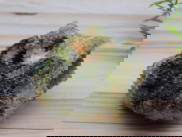 EPIDOTE ROCK STONE LAPIDARY SPECIMEN