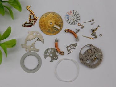 Vintage Watch Movement Parts and Components WATCHMAKING WATCHMAKER TOOLS