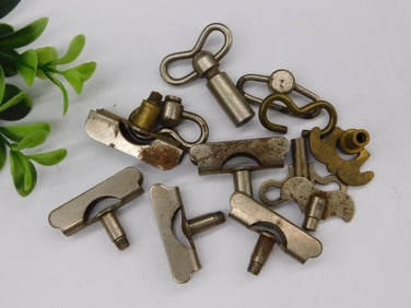 Vintage Metal Clock Key Components WATCHMAKING WATCHMAKER TOOLS