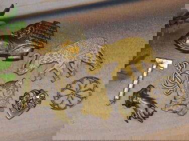 MIXED PENDANT AND STAMPING LOT