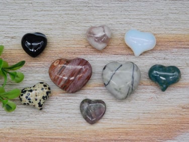 STONE HEARTS ROCK STONE LAPIDARY SPECIMEN