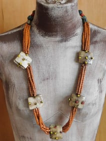 AFRICAN TRADE BEADS ROCK STONE LAPIDARY SPECIMEN