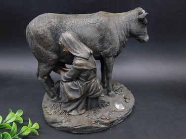 MILKING THE COW STATUETTE VINTAGE ANTIQUE