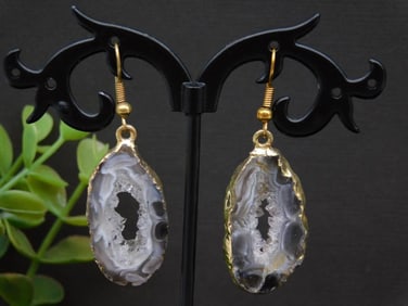 Gold-Accented Geode Slice Dangle Earrings