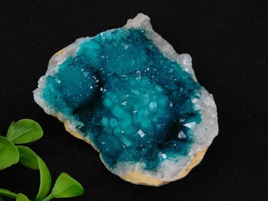 Teal Geode ROCK STONE LAPIDARY SPECIMEN