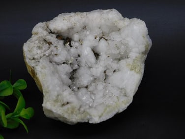 White Quartz Geode with Sparkling Interior