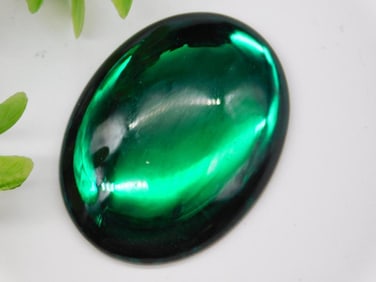 Oval Green Cabochon with Mirror Finish