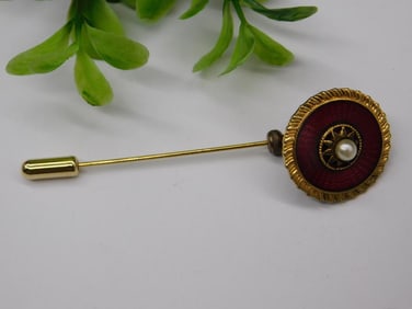 Vintage Gold-Tone Stick Pin with Pearl Accent