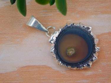 STALAGTITE PENDANT ROCK STONE LAPIDARY SPECIMEN