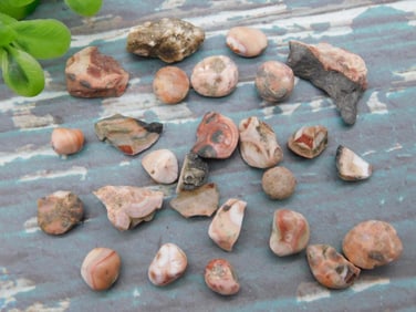 THOMPSONITE ROCK STONE LAPIDARY SPECIMEN