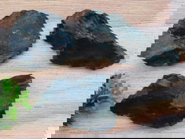 BLOODSTONE ROCK STONE LAPIDARY SPECIMEN