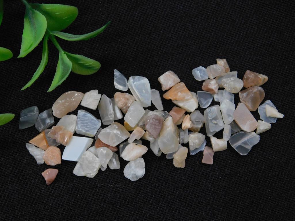 Rainbow Moonstone Lot, 12 Grams, Gemstones Rock Stone Lapidary Specimen: Rainbow Moonstone Lot, 12 Grams, Gemstones Rock Stone Lapidary Specimen
