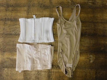 Set of Women?s Shapewear and Corset Items, Medium Size