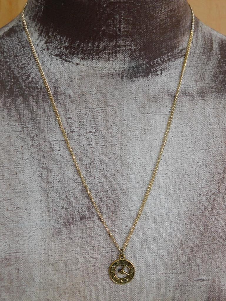 CLOCK NECKLACE ROCK STONE LAPIDARY SPECIMEN: CLOCK NECKLACE ROCK STONE LAPIDARY SPECIMEN