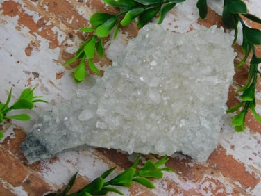 QUARTZ ROCK STONE LAPIDARY SPECIMEN