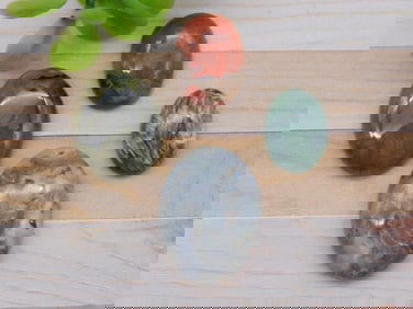 MIXED CABOCHON ROCK STONE LAPIDARY SPECIMEN