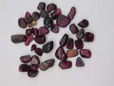 GARNET ROCK STONE LAPIDARY SPECIMEN