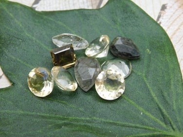 MIXED GEMSTONE LOT ROCK STONE LAPIDARY SPECIMEN