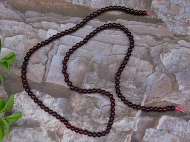 Single-Strand Red Garnet Beads