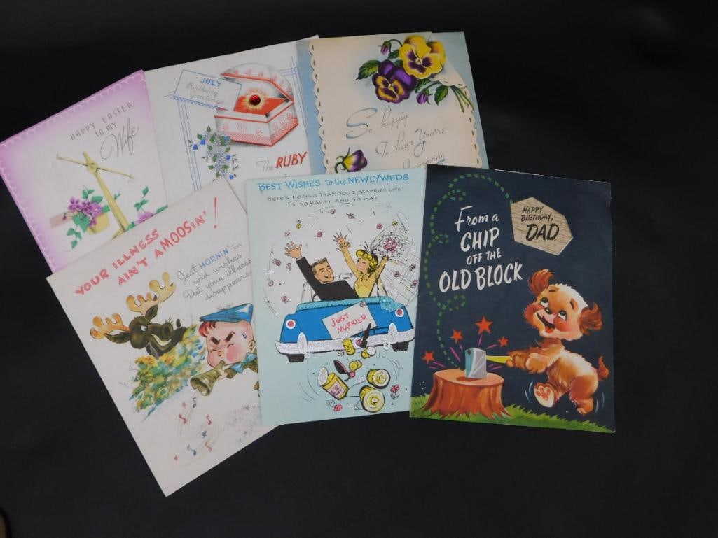 Vintage Greeting Cards with Varied Designs: Vintage Greeting Cards with Varied Designs