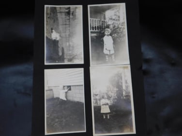 Vintage Black-and-White Child Photographs (8)