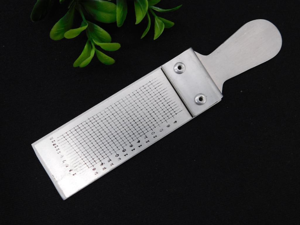 Metal Ruler with Etched Grid and Handle WATCHMAKER WATCHMAKING TOOL: Metal Ruler with Etched Grid and Handle WATCHMAKER WATCHMAKING TOOL