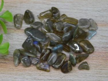 LABRADORITE ROCK STONE LAPIDARY SPECIMEN