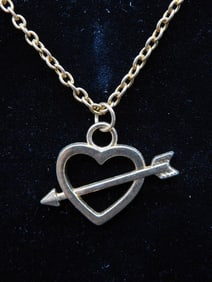 HEART AND ARROW NECKLACE