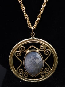 GENUINE STONE PENDANT ON CHAIN NECKLACE VINTAGE ANTIQUE