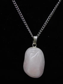 ROSE QUARTZ PENDANT ON CHAIN NECKLACE ROCK STONE LAPIDARY SPECIMEN